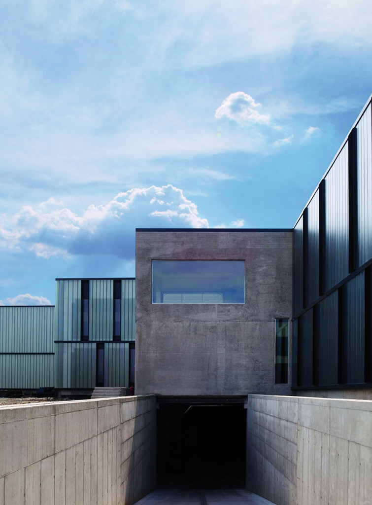 — Glas Italia Headquarters, Milan 2011