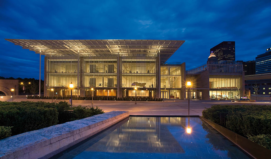 — The Art Institute of Chicago, The Modern Wing, Chicago, 2000-2009 (Ph. Nic Lehoux)