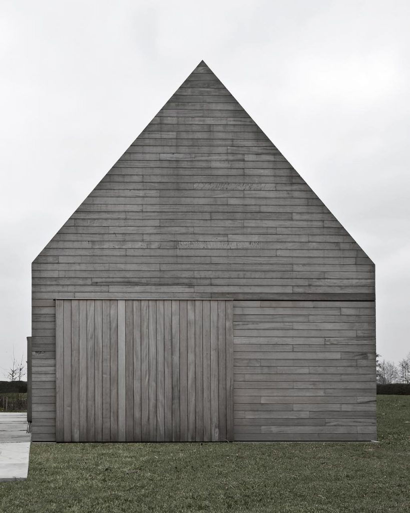 — DC II Residence, Tielrode, Belgium, 2012, photo by Koen Van Damme