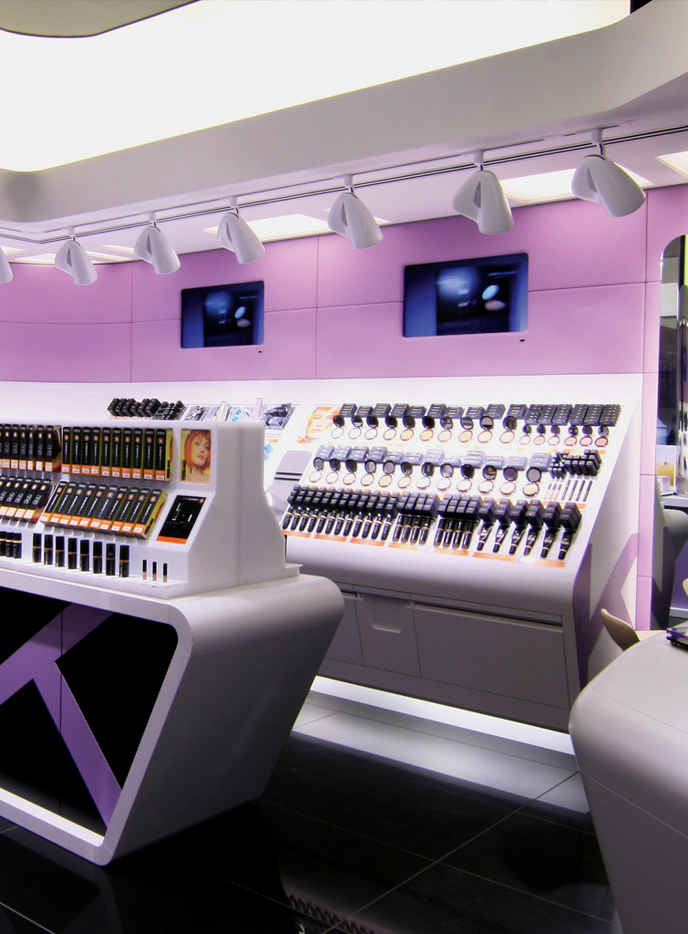 — Kiko Make Up Store Milano 2006