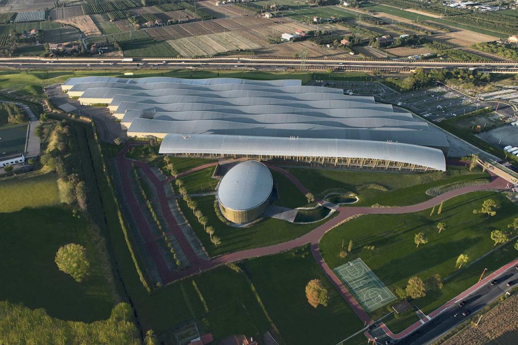 — Technogym Village, Cesena, 2012, progetto Antonio Citterio & Partners, ph. courtesy Technogym