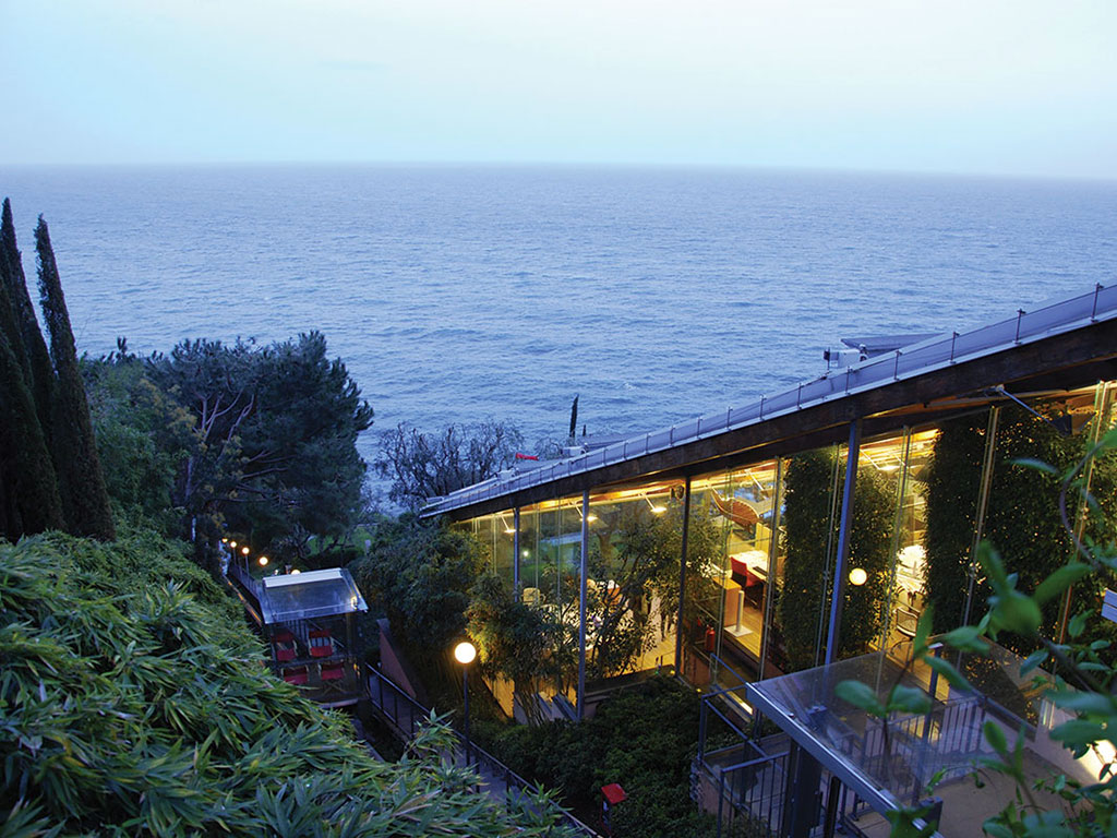 — Renzo Piano Building Workshop, Punta Nave Office, Genoa, 1986-1991 (Ph. Shunji Ishida)