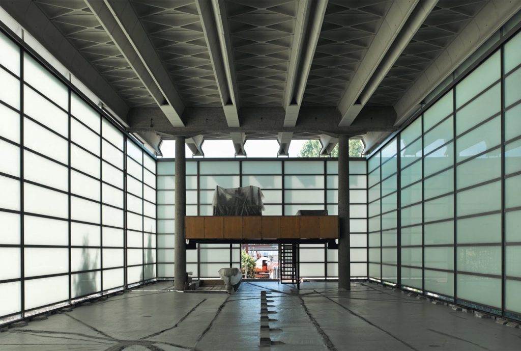 — Chiesa di Nostra Signora della Misericordia, A. Mangiarotti e B. Morassutti, Baranzate MI, 1956