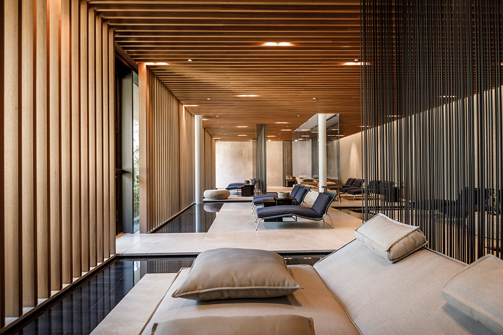Grand Park Hotel Rovigno — Rovigno, Croazia — scorcio verticale