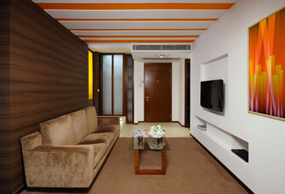 Butterfly On Prat 21 Hotel — Hong Kong, Cina — scorcio verticale