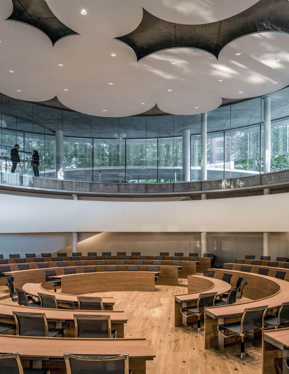 Campus Bocconi — Milano, Italia — scorcio verticale