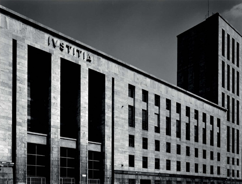 Palazzo Di Giustizia — Milano, Italy — scatto 2
