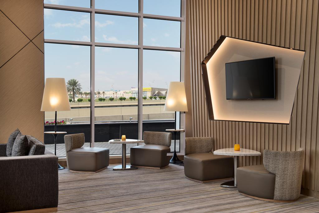 Hilton Causeway Al Khobar — Al Khobar, Arabia Saudita — scorcio verticale