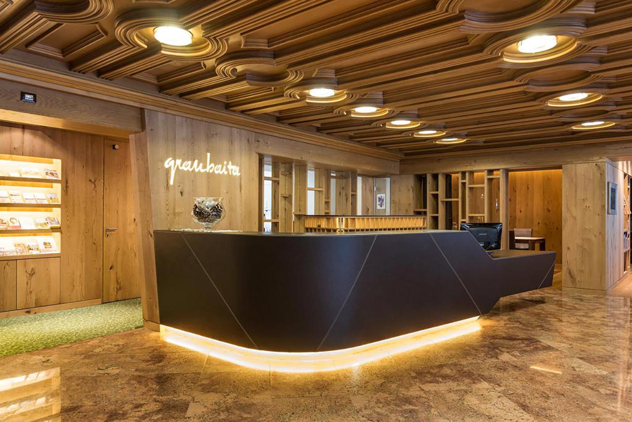 Hotel Gran Baita — Selva di Val Gardena, Italia — veduta d’insieme