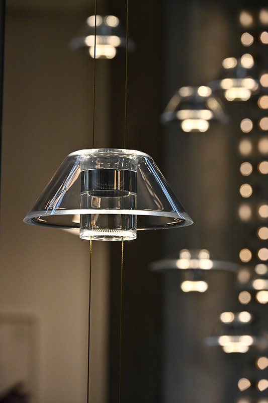 — Lampada Viabizzuno, Aura